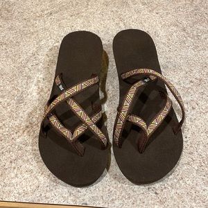 Ladies brown teva sandals